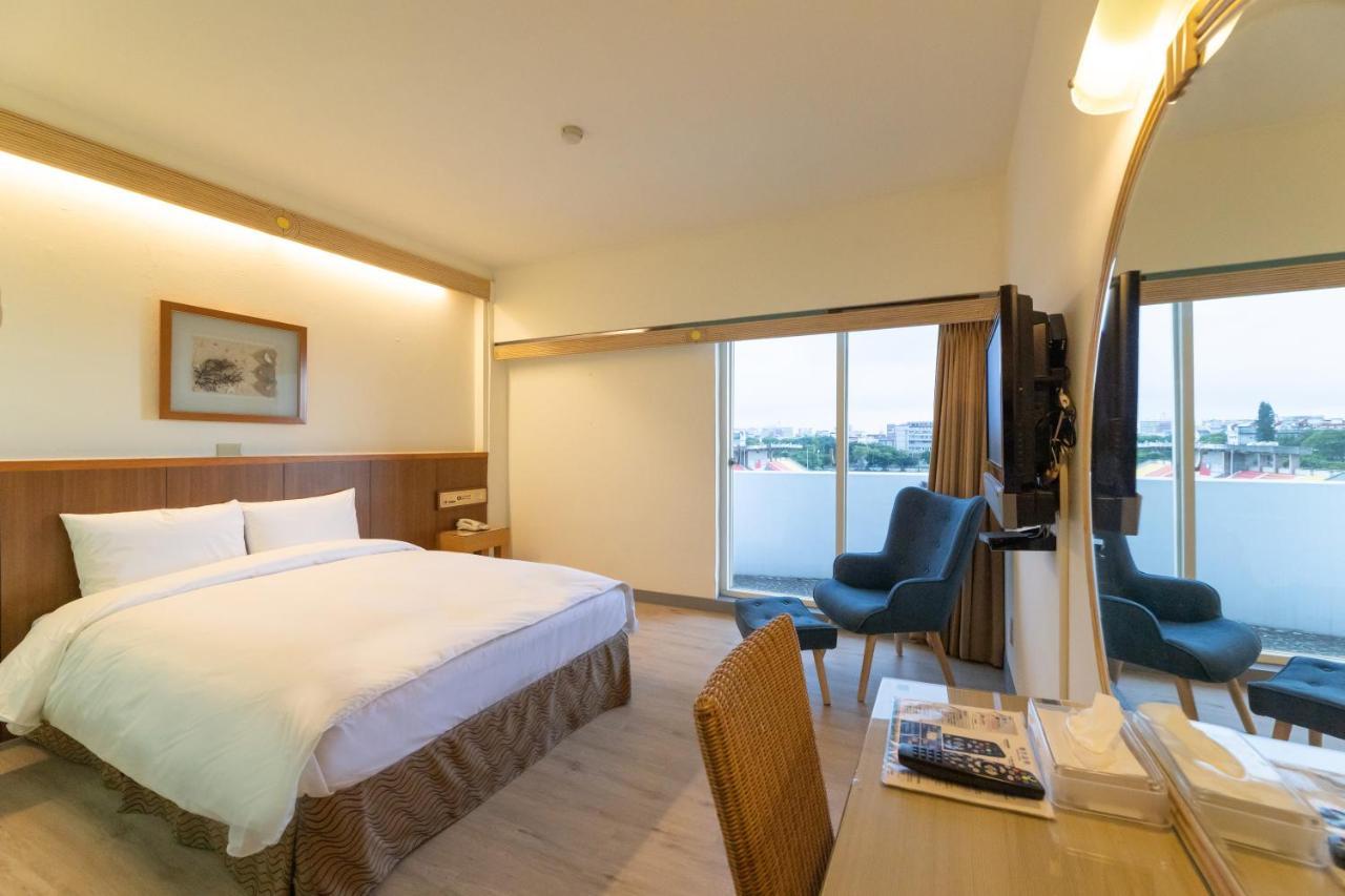 Dongxu Resort Hotel Hualien City Exterior photo